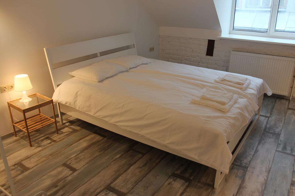 Three-Bedroom Apartment On Peldu 19 Riga Esterno foto