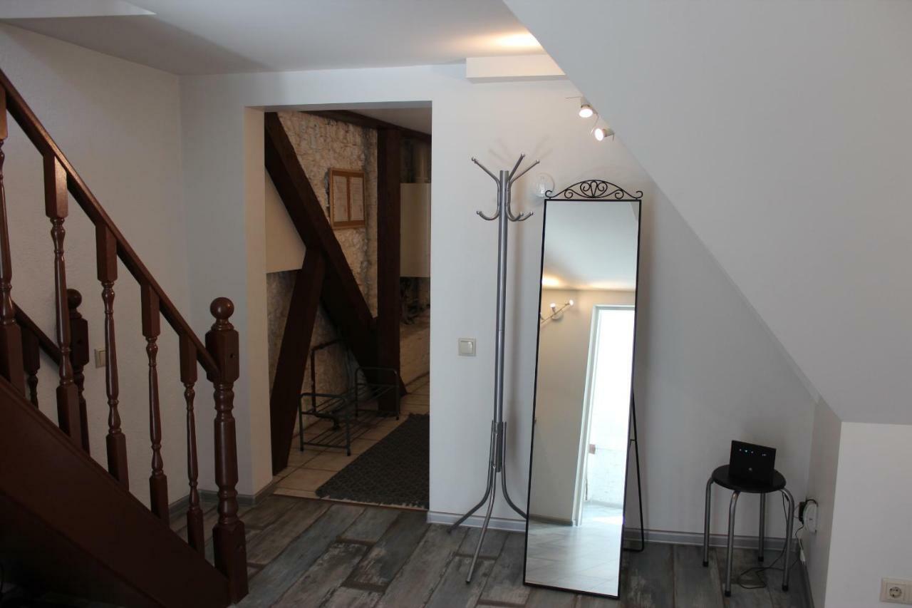 Three-Bedroom Apartment On Peldu 19 Riga Esterno foto
