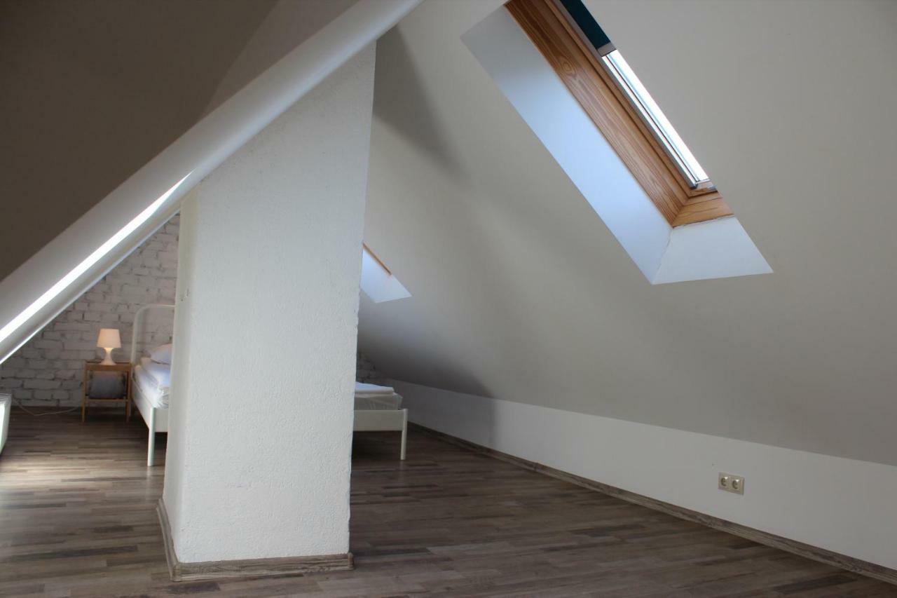 Three-Bedroom Apartment On Peldu 19 Riga Esterno foto